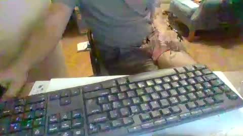 Snapshot of pup_y chatting on 09-15-25, 09:26 pup_y online show from 09-15-25, 09:26