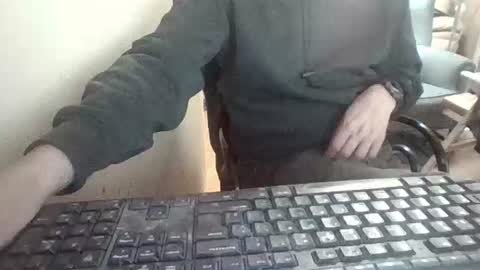 pup_y online show from 02-05-26, 05:28