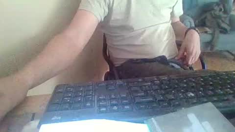 pup_y online show from 03-25-26, 03:07