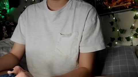 Rhys online show from 12-18-24, 08:42