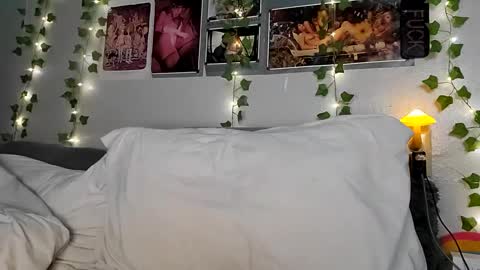 Rhys online show from 01-19-25, 04:44