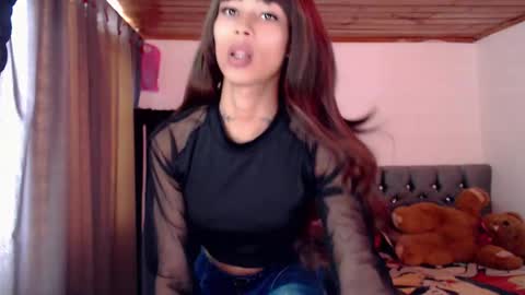 Cris online show from 10-17-25, 03:25