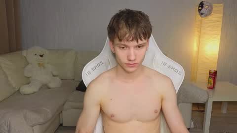 Jesse online show from 11-26-25, 04:13