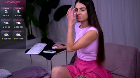 Emily online show from 09-14-25, 03:05