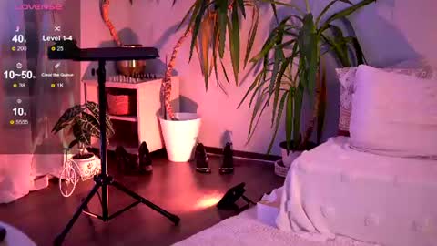 Emily online show from 06-25-26, 03:28