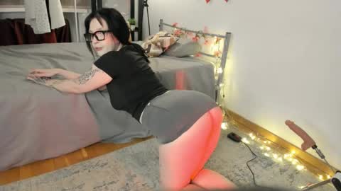 pureglow online show from 03-20-26, 10:25