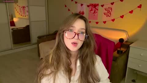 Bella online show from 12-05-25, 05:49