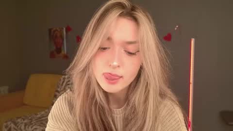 Bella online show from 02-20-26, 05:37