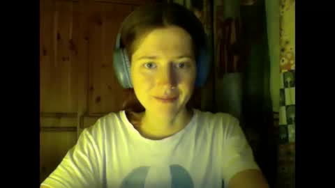 Snapshot of purple_cat55 chatting on 12-28-24, 02:53 purple_cat55 online show from 12-28-24, 02:53