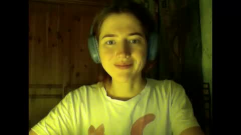 Snapshot of purple_cat55 chatting on 12-31-24, 05:18 purple_cat55 online show from 12-31-24, 05:18