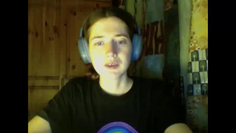 Snapshot of purple_cat55 chatting on 01-14-25, 07:32 purple_cat55 online show from 01-14-25, 07:32
