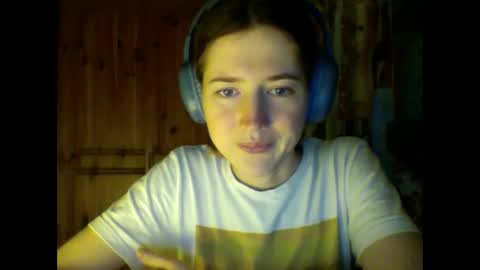 Snapshot of purple_cat55 chatting on 02-05-25, 10:19 purple_cat55 online show from 02-05-25, 10:19