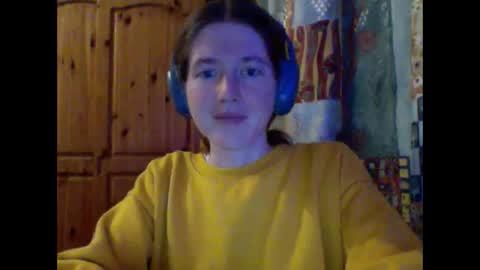 Snapshot of purple_cat55 chatting on 09-09-25, 08:19 purple_cat55 online show from 09-09-25, 08:19