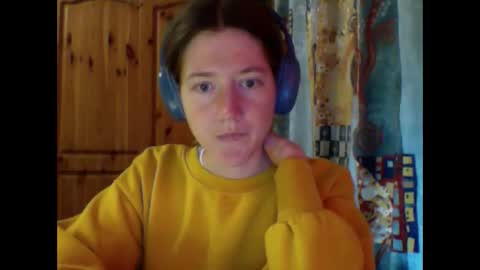 Snapshot of purple_cat55 chatting on 09-16-25, 06:14 purple_cat55 online show from 09-16-25, 06:14