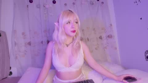 Purple Lilith online show from 09-25-25, 09:02