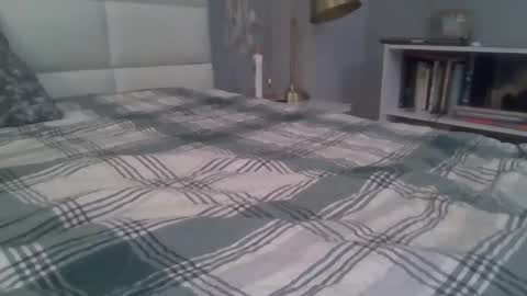 Snapshot of purplelotusgirl chatting on 10-28-25, 07:27 purplelotusgirl online show from 10-28-25, 07:27