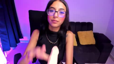 Snapshot of purplemegan chatting on 03-16-26, 05:44 MEGANNNN online show from 03-16-26, 05:44