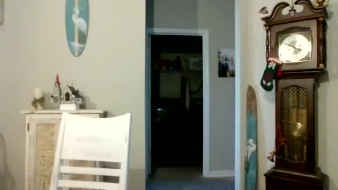 Snapshot of purpleshroom chatting on 12-03-24, 08:50 purpleshroom online show from 12-03-24, 08:50