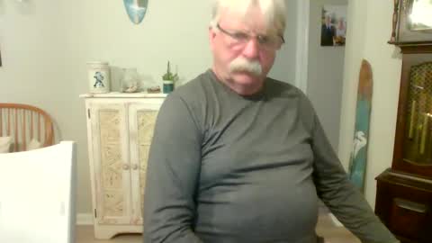 Snapshot of purpleshroom chatting on 02-11-25, 04:22 purpleshroom online show from 02-11-25, 04:22