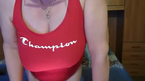 Snapshot of pussy_boom4u chatting on 09-16-25, 04:19 Mary online show from 09-16-25, 04:19
