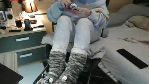 Lara online show from 12-29-24, 10:47