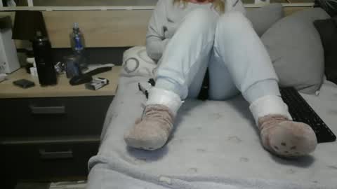 Lara online show from 01-30-25, 06:00