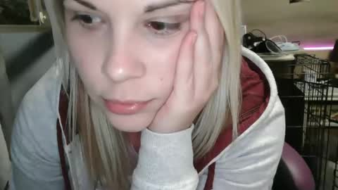 Lara online show from 02-19-25, 09:47