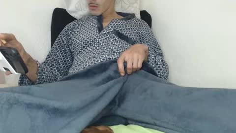 Snapshot of pussyhunterpt chatting on 01-12-25, 08:57 Ruck Fules online show from 01-12-25, 08:57