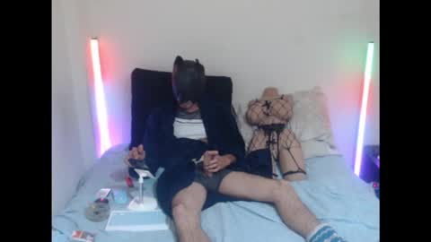 Snapshot of pussyhunterpt chatting on 11-22-25, 07:24 Ruck Fules online show from 11-22-25, 07:24