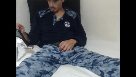 Snapshot of pussyhunterpt chatting on 12-03-25, 07:56 Ruck Fules online show from 12-03-25, 07:56