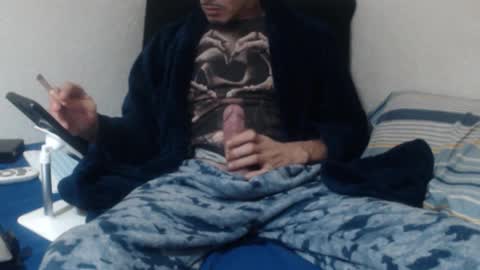 Snapshot of pussyhunterpt chatting on 01-08-26, 10:23 Ruck Fules online show from 01-08-26, 10:23