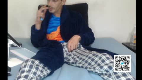 Snapshot of pussyhunterpt chatting on 01-12-26, 07:52 Ruck Fules online show from 01-12-26, 07:52