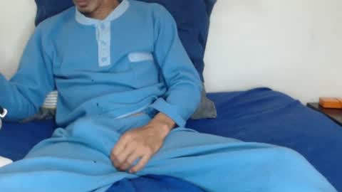 Snapshot of pussyhunterpt chatting on 04-07-26, 07:20 Ruck Fules online show from 04-07-26, 07:20