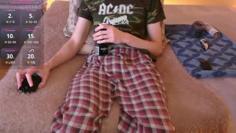 pussylover2182 online show from 12-31-24, 06:05