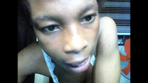 pussyxxjuice online show from 09-10-25, 07:25
