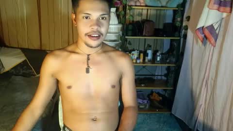 Snapshot of putanxxx chatting on 04-01-26, 11:22 putanxxx online show from 04-01-26, 11:22