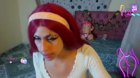 Snapshot of putiputisexo chatting on 05-05-26, 02:19 putinaicolls online show from 05-05-26, 02:19
