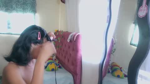 Snapshot of putiputisexo chatting on 06-13-26, 09:35 putinaicolls online show from 06-13-26, 09:35