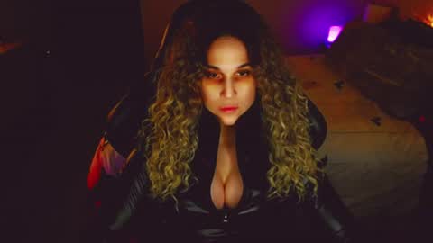 Snapshot of pvckitty chatting on 08-04-26, 11:57 Kitty online show from 08-04-26, 11:57