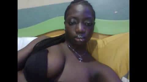 Snapshot of pweedy_ora chatting on 01-11-26, 07:35 ora online show from 01-11-26, 07:35
