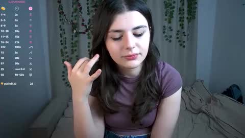 Ava online show from 10-23-25, 09:13