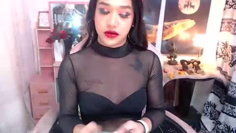 Queen Agatha online show from 01-12-26, 02:33