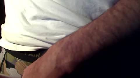 quebeca online show from 12-14-25, 04:29