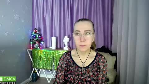 Snapshot of queen_a_n_i chatting on 01-13-25, 09:30 A N I  Ill be here on December 1st online show from 01-13-25, 09:30