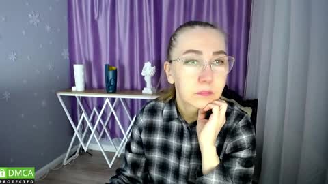 Snapshot of queen_a_n_i chatting on 01-27-25, 07:56 A N I  Ill be here on December 1st online show from 01-27-25, 07:56