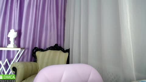 Snapshot of queen_a_n_i chatting on 01-30-25, 11:55 A N I  Ill be here on December 1st online show from 01-30-25, 11:55