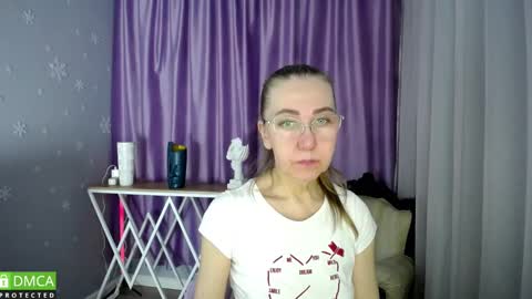 Snapshot of queen_a_n_i chatting on 02-07-25, 08:44 A N I  Ill be here on December 1st online show from 02-07-25, 08:44