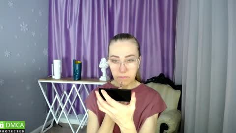 Snapshot of queen_a_n_i chatting on 02-08-25, 09:24 A N I  Ill be here on December 1st online show from 02-08-25, 09:24