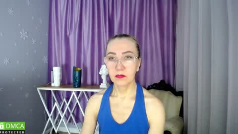 Snapshot of queen_a_n_i chatting on 02-11-25, 10:59 A N I  Ill be here on December 1st online show from 02-11-25, 10:59