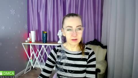 Snapshot of queen_a_n_i chatting on 03-07-25, 06:13 A N I  Ill be here on December 1st online show from 03-07-25, 06:13